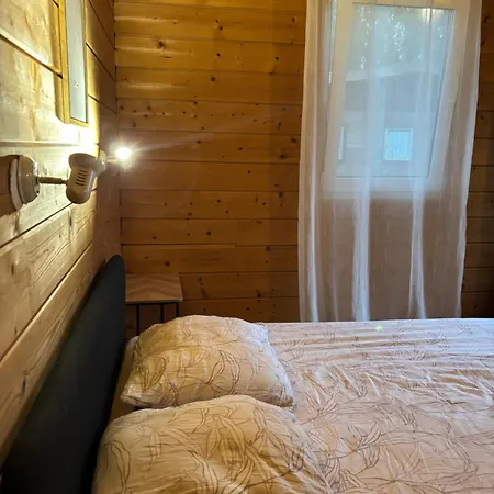 A Apartman *